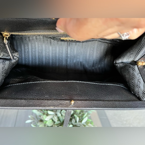 Vintage Prada Doctor Bag in Black Authentic made in Italy - Picture 10 of 14